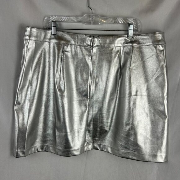 A New Day Metallic Short Mini Skirt Women Silver XXL Shiny Glam Costume Cosplay - Picture 6 of 8